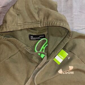 Under Armour Freedom Hoodie Olive Green Men's Large Loose Fit Graphic